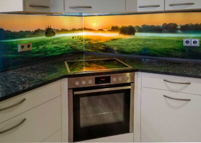 Bildwand Küchen- Installation